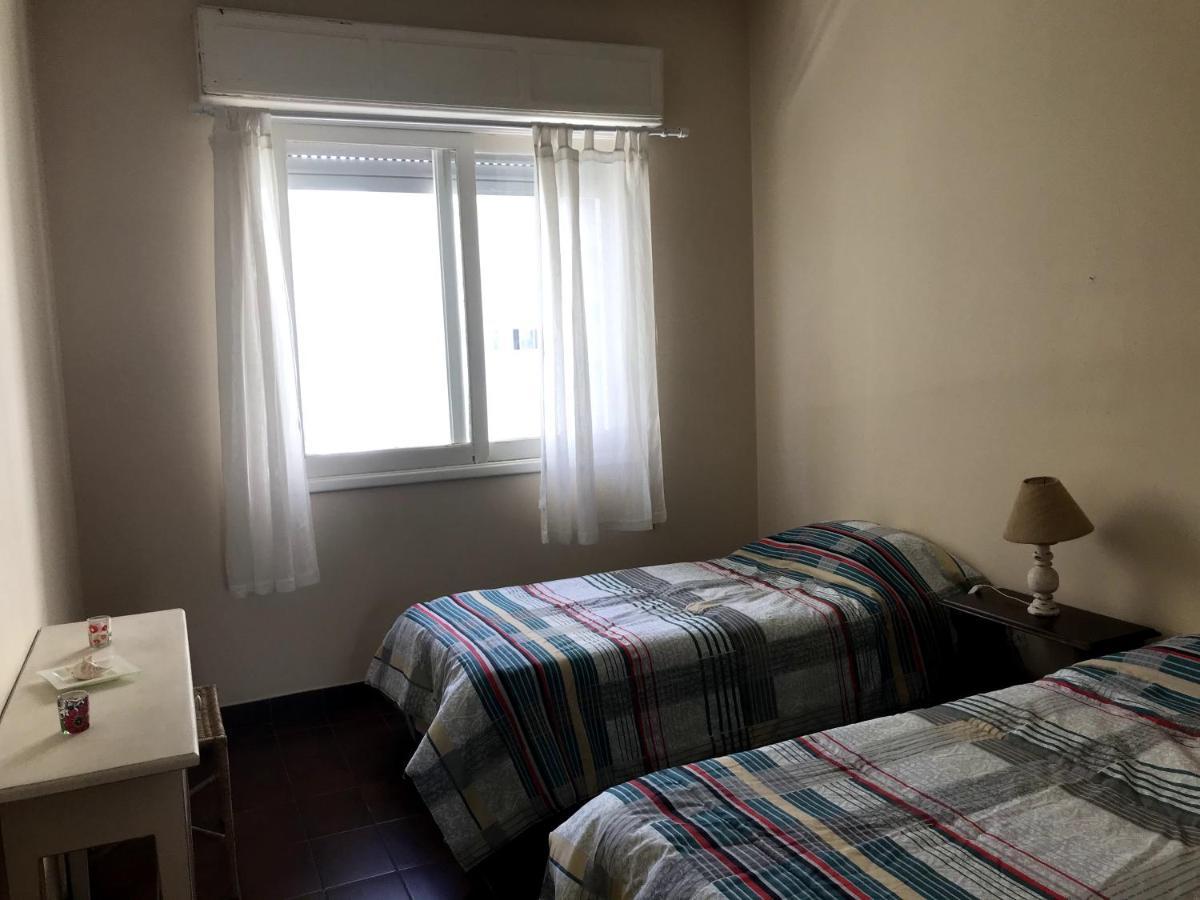 과루자 Pitangueiras, Frente Ao Mar Com Servico De Praia 아파트 외부 사진