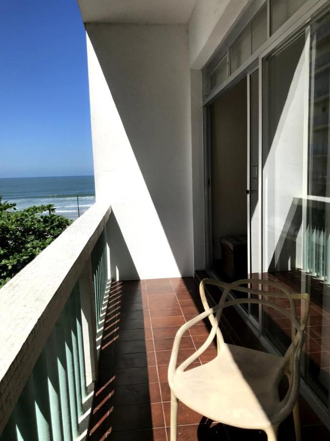 과루자 Pitangueiras, Frente Ao Mar Com Servico De Praia 아파트 외부 사진